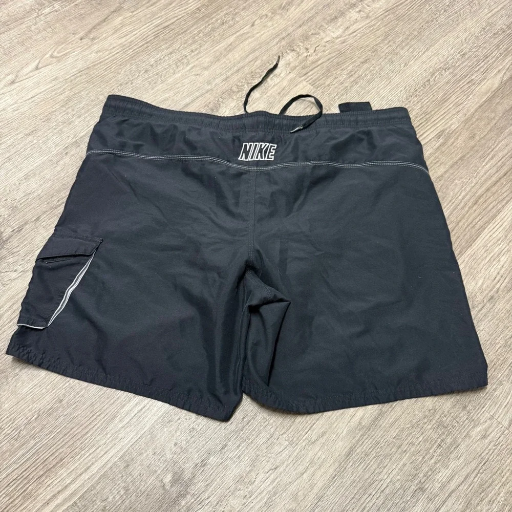 Nike‎ Mens Black Board Shorts Swim Trunks Cargo Pocket XL Mesh Lined Y2K